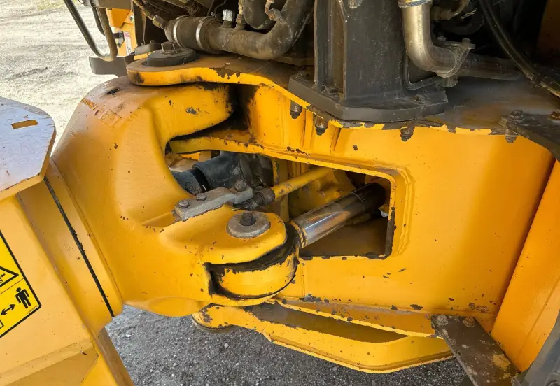 2011 Volvo A40F photo 15