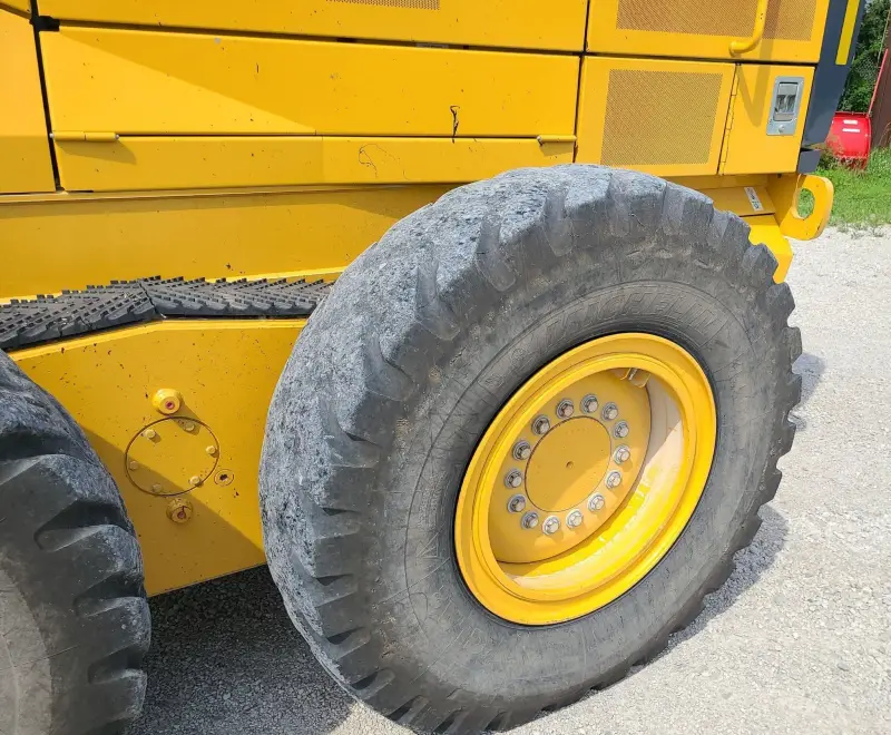 2016 John Deere 770G photo 74