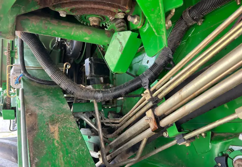 2001 John Deere 9550 photo 43