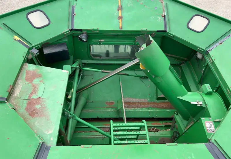 2001 John Deere 9550 photo 83