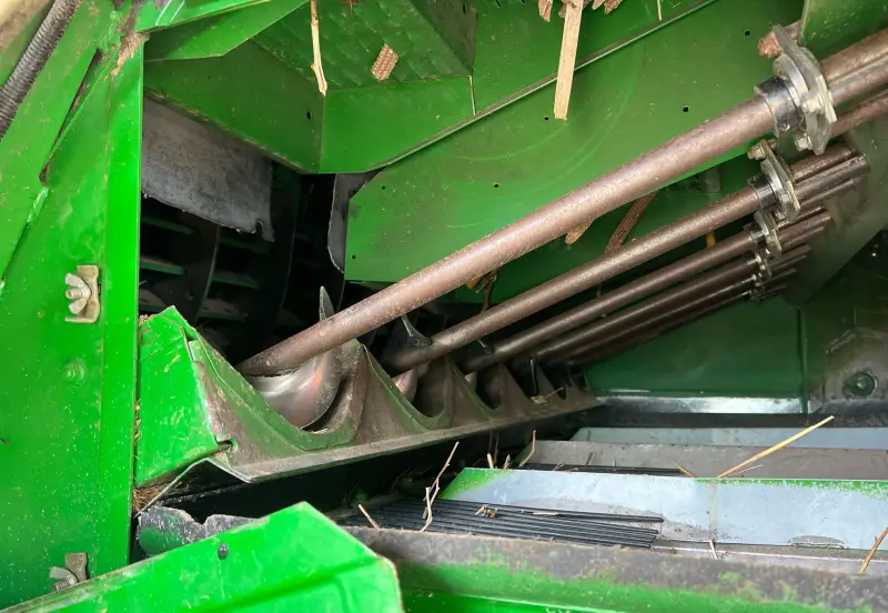 2001 John Deere 9550 photo 47