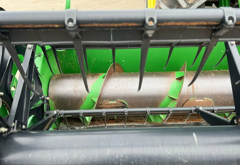 2001 John Deere 9550 photo 12