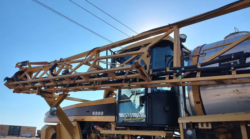2010 Ag-Chem TerraGator 9203 photo 17