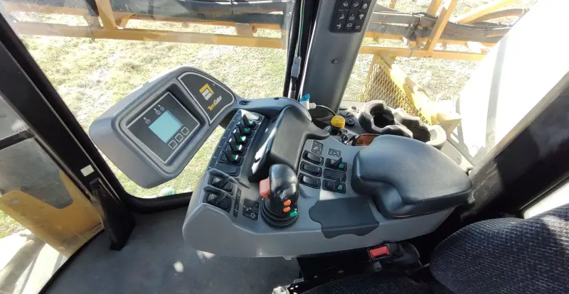 2010 Ag-Chem TerraGator 9203 photo 33