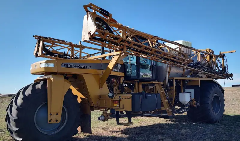 2010 Ag-Chem TerraGator 9203 photo 9