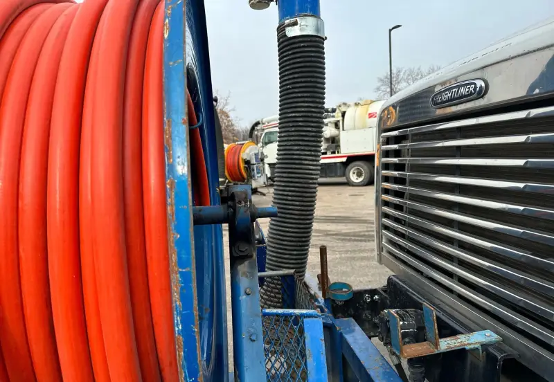 2007 Freightliner Business Class M2 106 photo 14