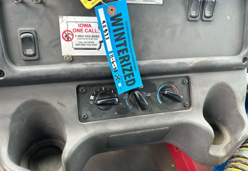 2007 Freightliner Business Class M2 106 photo 86