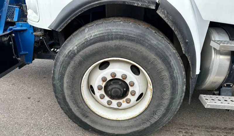 2007 Freightliner Business Class M2 106 photo 105