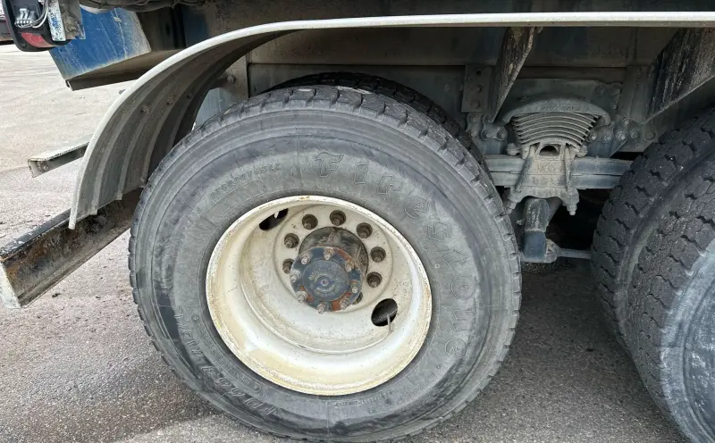 2007 Freightliner Business Class M2 106 photo 111