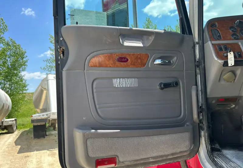 2007 Peterbilt 357 photo 36