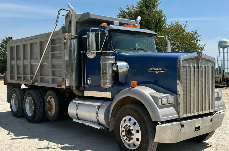 2005 Kenworth W900 photo 3