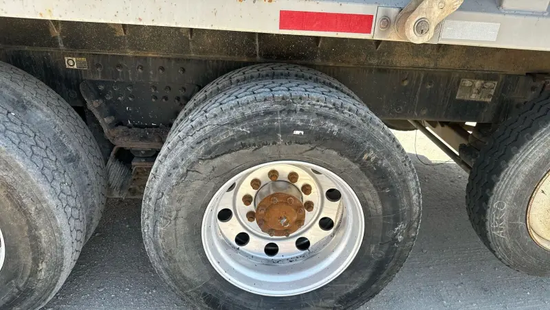 2005 Kenworth W900 photo 59