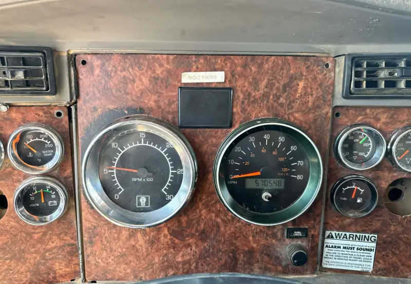 2005 Kenworth W900 photo 21