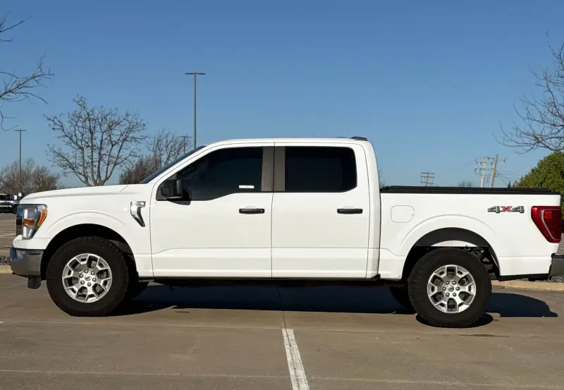 2022 Ford F150 photo 8