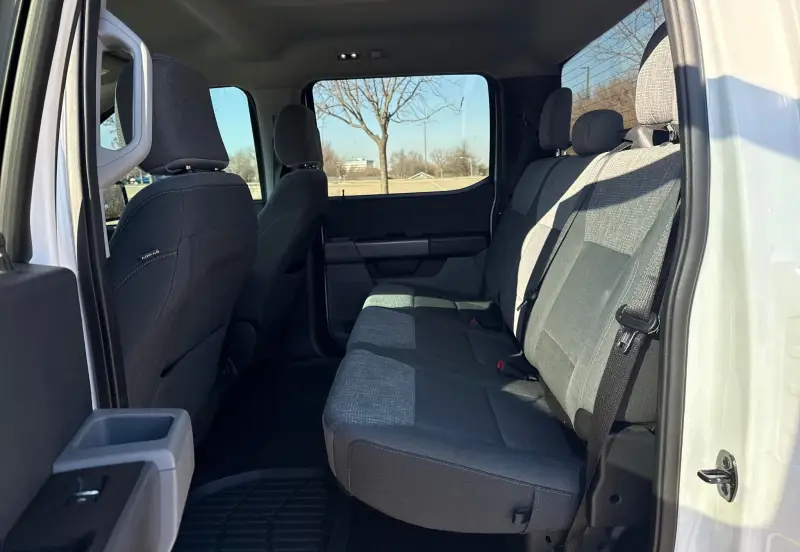 2022 Ford F150 photo 45