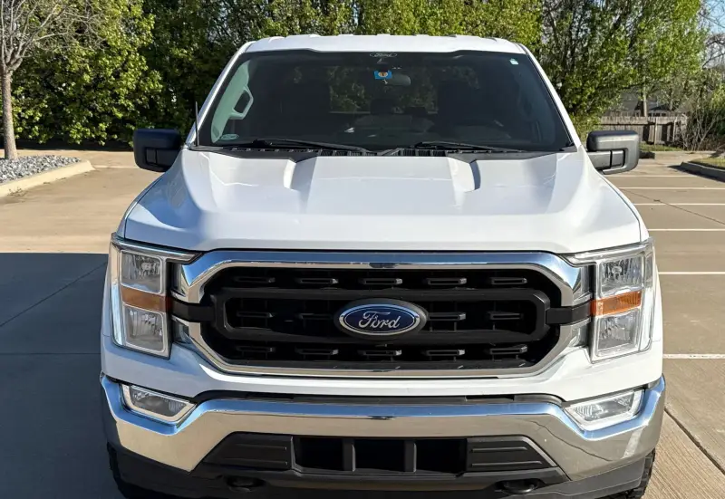 2022 Ford F150 photo 2