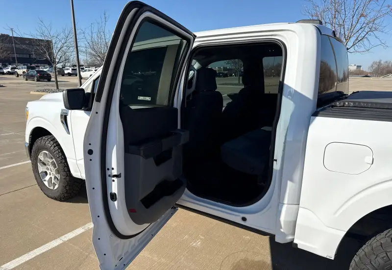 2022 Ford F150 photo 42