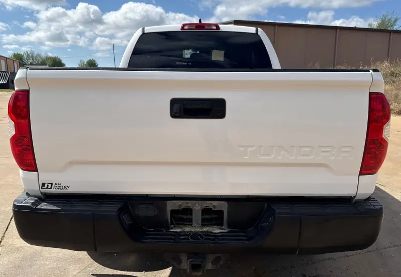 2020 Toyota Tundra photo 6