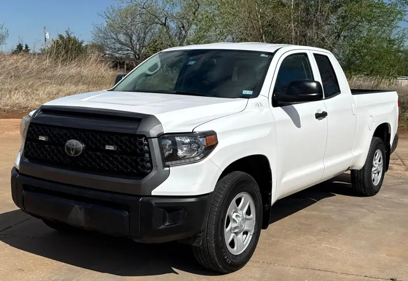 2020 Toyota Tundra photo 1