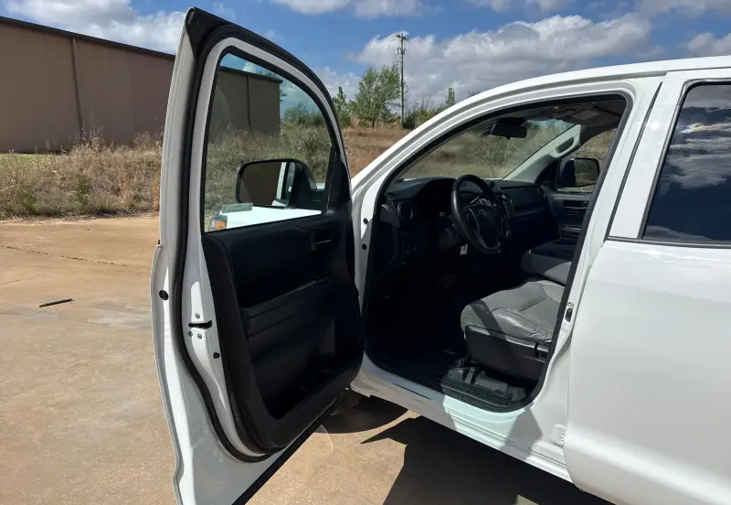 2020 Toyota Tundra photo 14