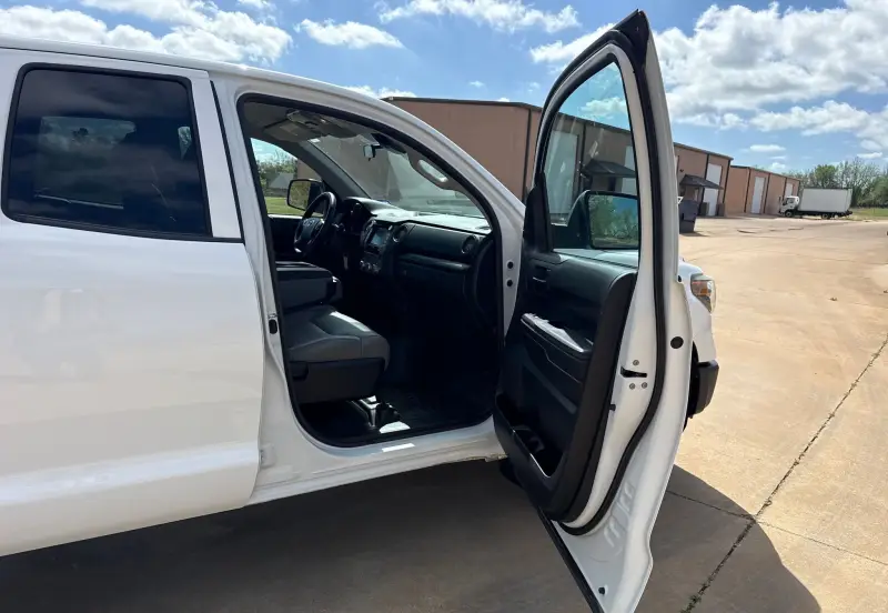 2020 Toyota Tundra photo 35