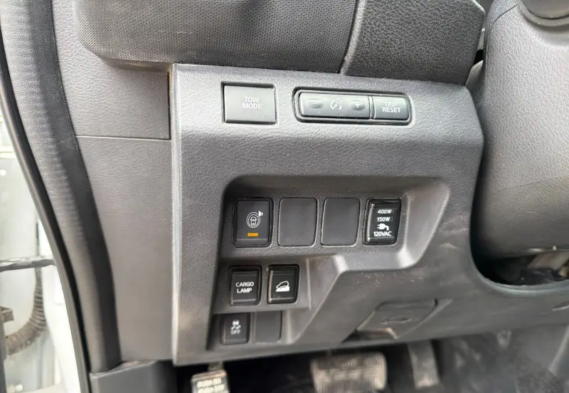 2022 Nissan Frontier photo 37