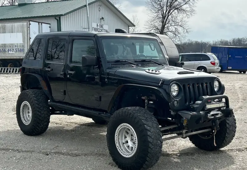 2014 Jeep Wrangler photo 3