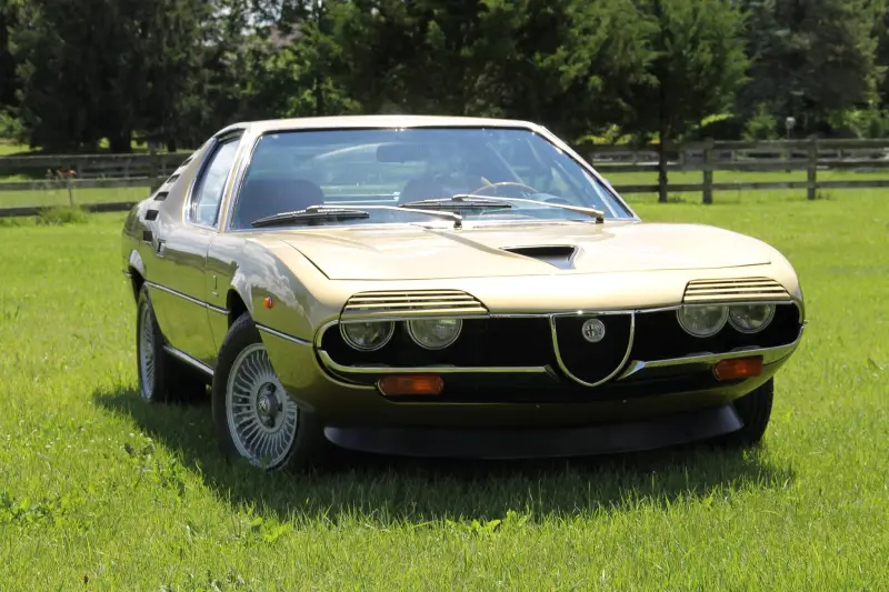 1972 Alfa Romeo Montreal photo 24