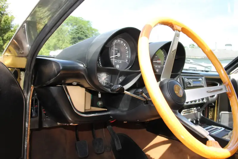 1972 Alfa Romeo Montreal photo 56