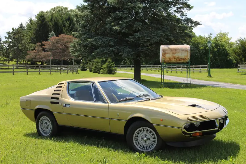 1972 Alfa Romeo Montreal photo 28