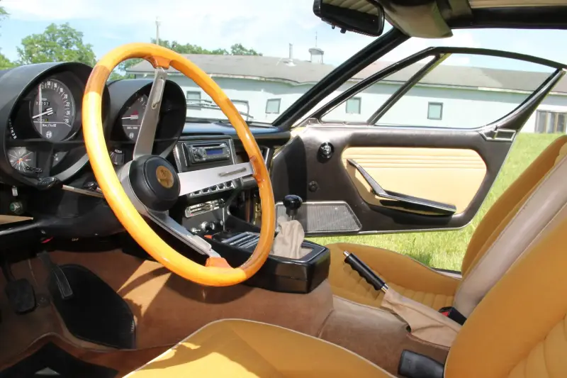 1972 Alfa Romeo Montreal photo 57