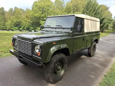 1990 Land Rover Defender 110 V8