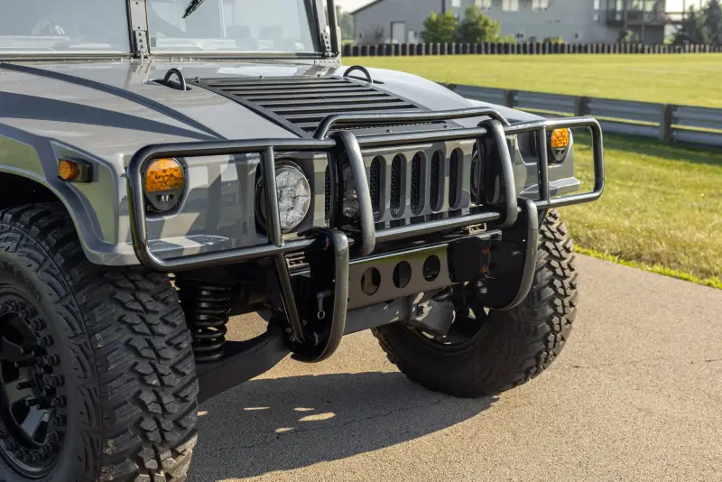 1998 AM General M998 HMMWV photo 40