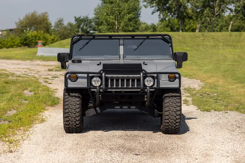 1998 AM General M998 HMMWV photo 6