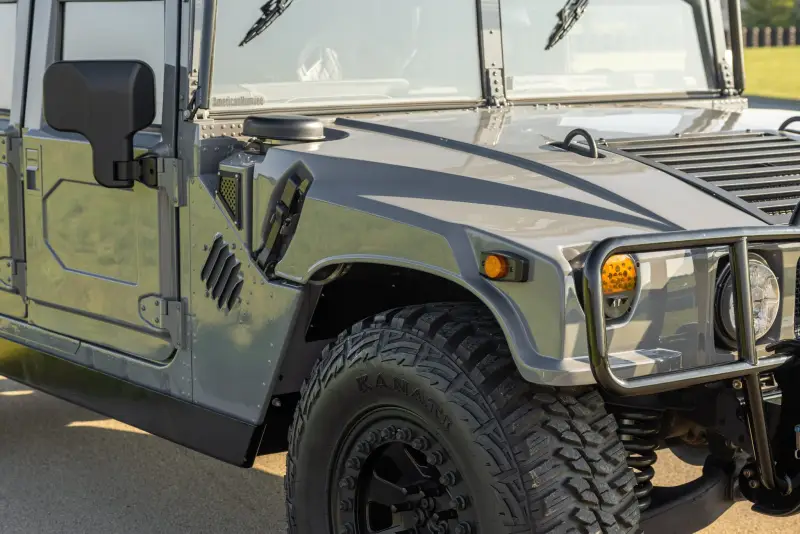 1998 AM General M998 HMMWV photo 39