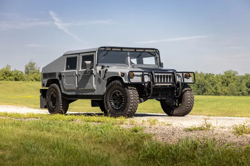 1998 AM General M998 HMMWV photo 2