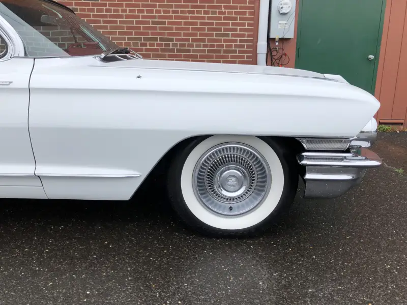 1962 Cadillac Eldorado Biarritz Convertible photo 12