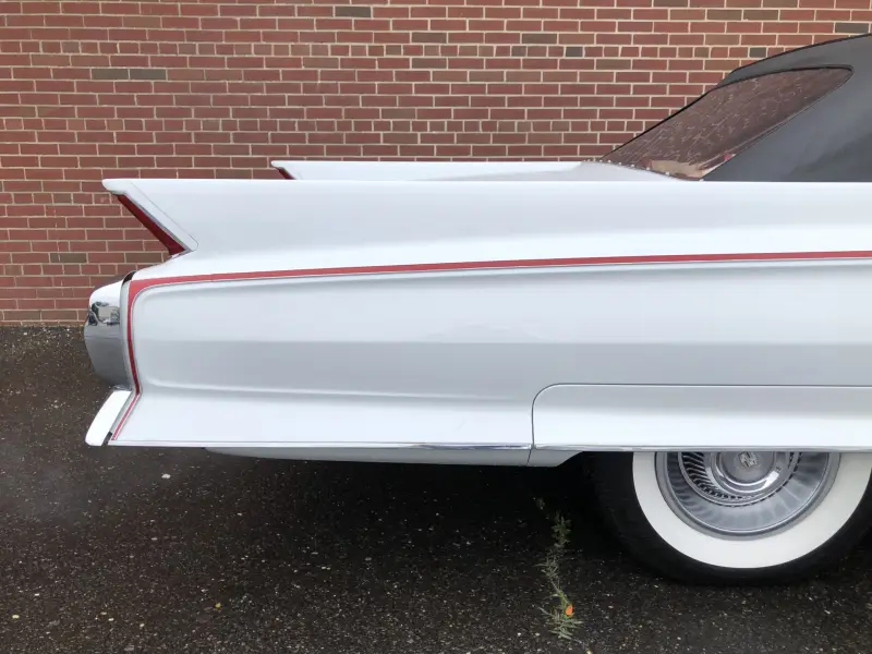 1962 Cadillac Eldorado Biarritz Convertible photo 11