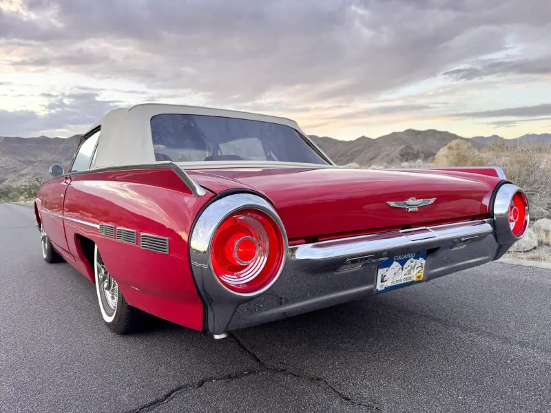 1962 Ford Thunderbird Sports Roadster photo 6