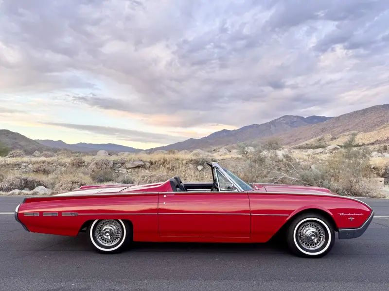 1962 Ford Thunderbird Sports Roadster photo 15