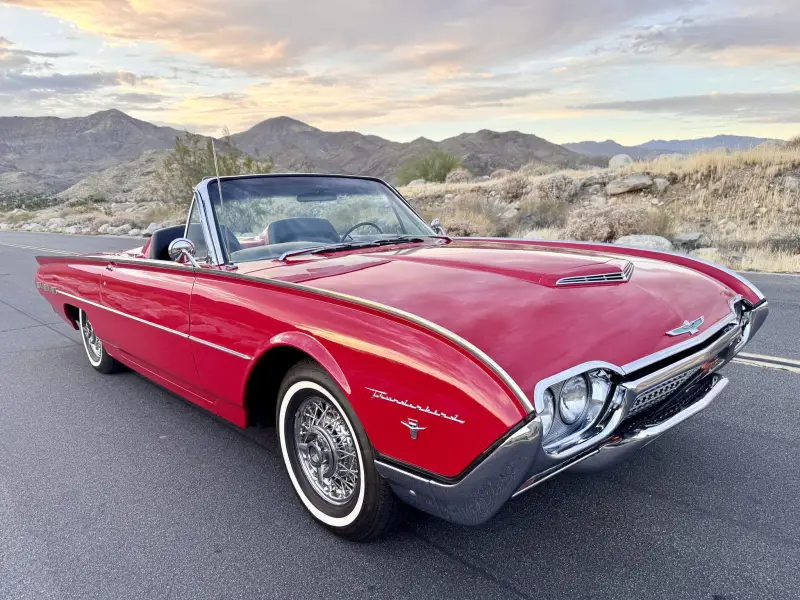 1962 Ford Thunderbird Sports Roadster photo 17
