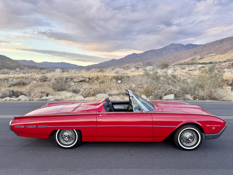 1962 Ford Thunderbird Sports Roadster photo 16