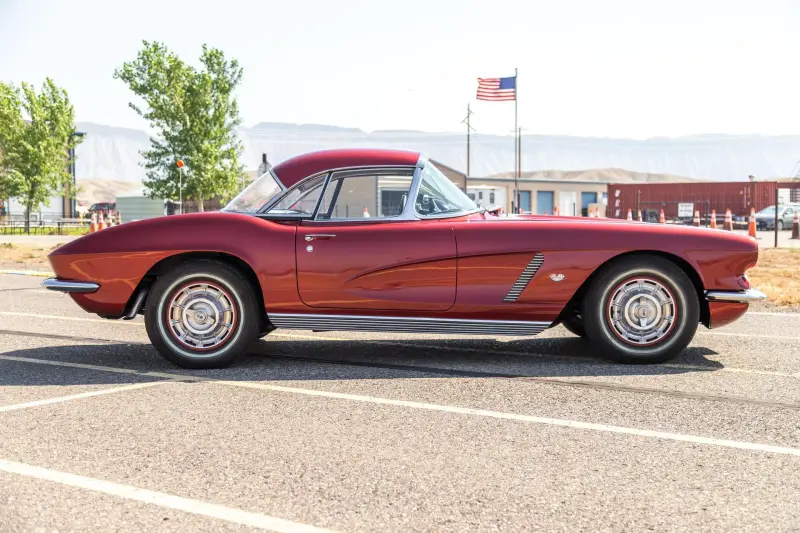 1962 Chevrolet Corvette photo 17