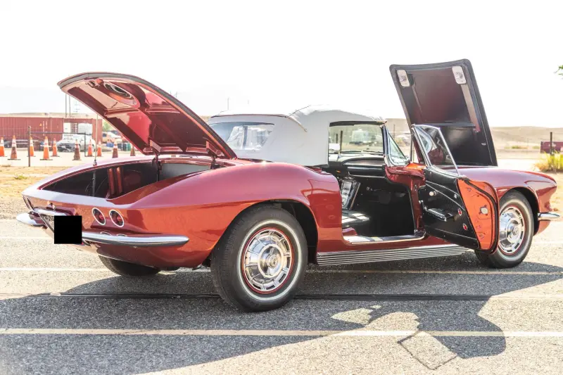 1962 Chevrolet Corvette photo 23