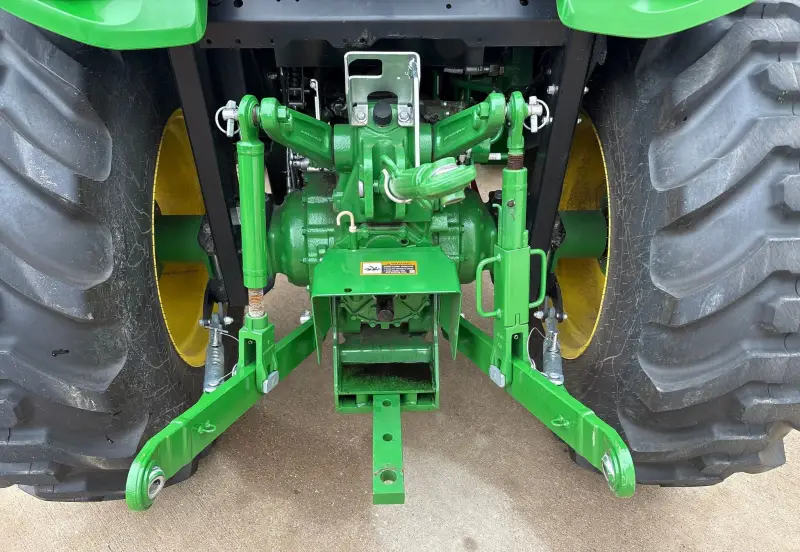 2024 John Deere 4066R photo 30