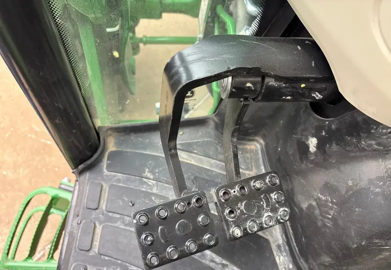 2024 John Deere 4066R photo 37
