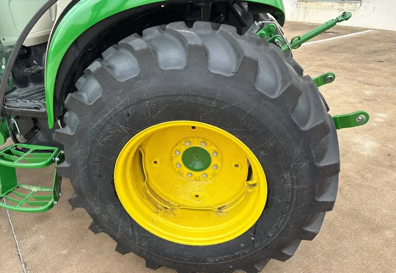 2024 John Deere 4066R photo 68