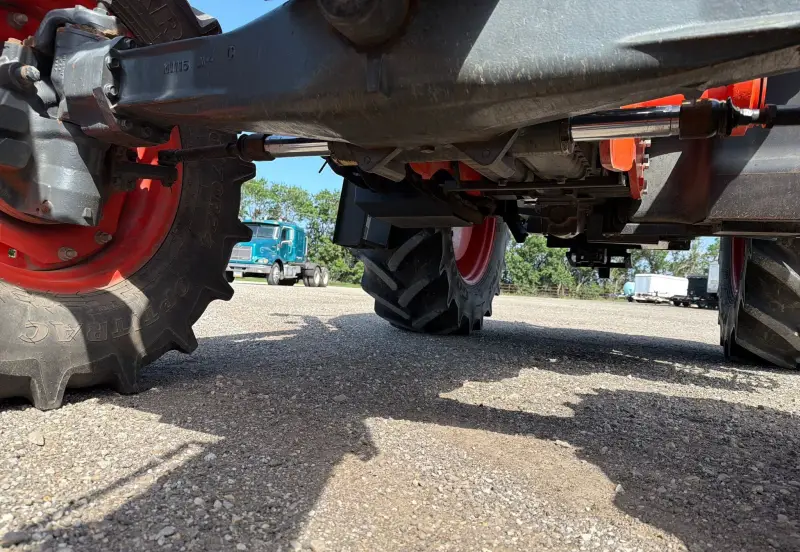 2013 Kubota M135GX photo 22