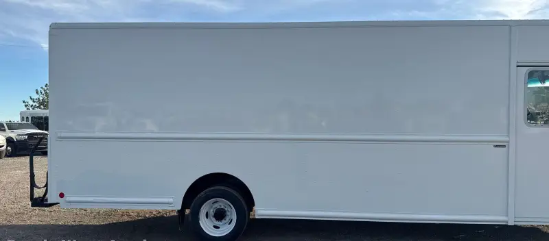 2022 Ford Utilimaster photo 19