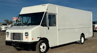 2022 Ford Utilimaster